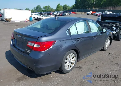 2017 Subaru Legacy 2.5I Premium из США, поврежденный, VIN 4S3BNAC64H3058798